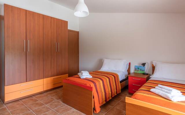 Haiku Rossa in Santa Maria Imbaro