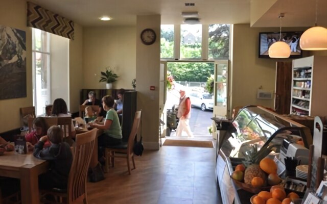 Tomlinson's Cafe & Bunkhouse - Hostel