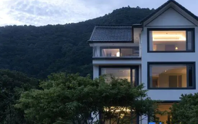 mumu house
