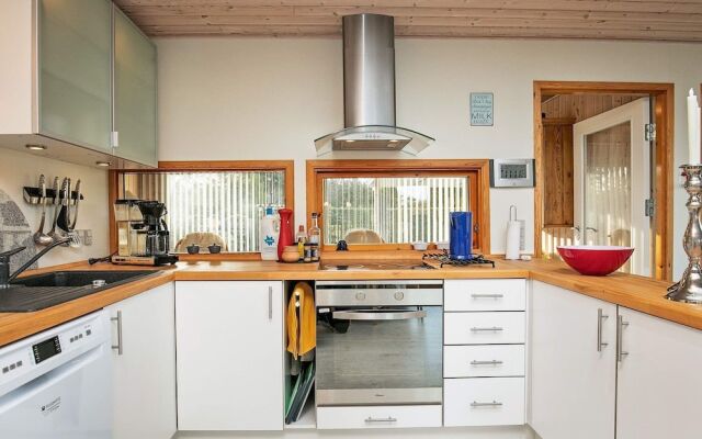 6 Person Holiday Home in Rodby