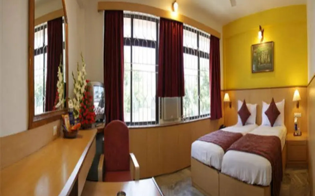 Hotel Mamallaa Heritage