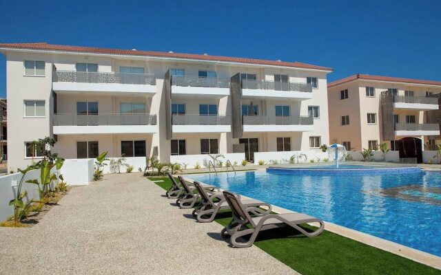 Carme At The Beach - Mythical Sands Resort