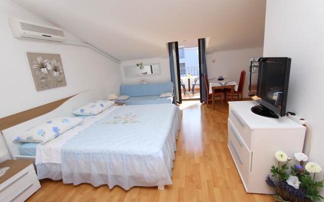Apartments Dujmovic
