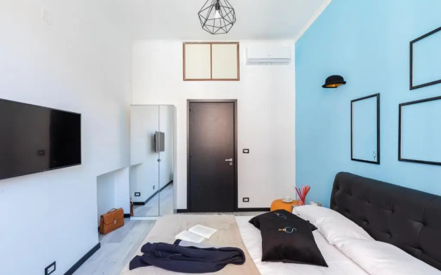 A World Aparts - 32 Modena