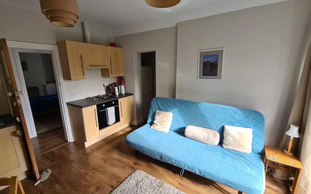 Cozy Nottingham Apartment With Perfect Location
