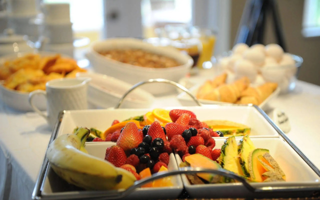Shangri-La Boutique Bed & Breakfast