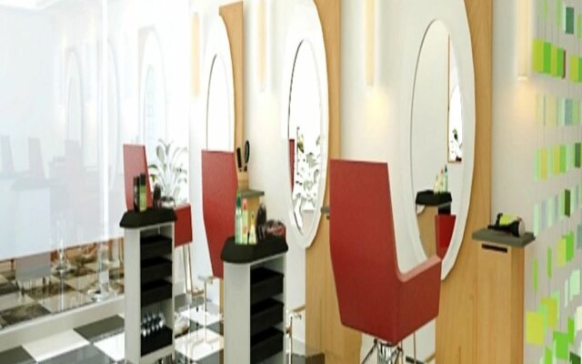 Holiday Inn Dhaka City Centre by IHG