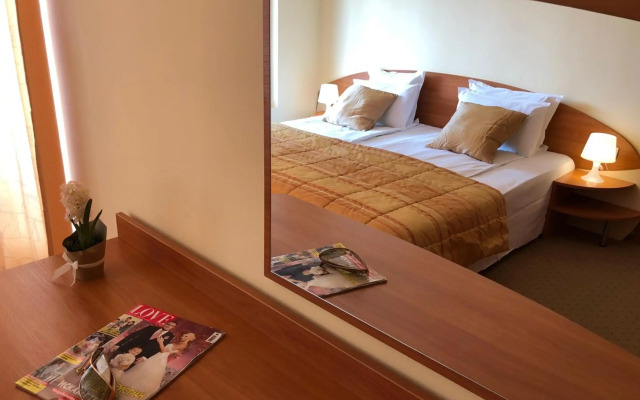 Aparthotel Beatris