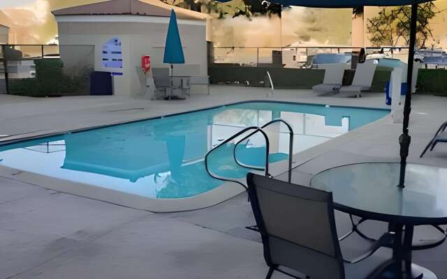 Inn At Rohnert Park
