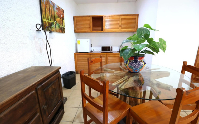 Hotel Bosque Caribe , 5th Av Zone