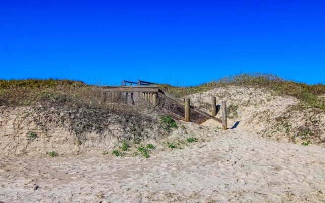 Ray's Retreat - 3 Br Condo