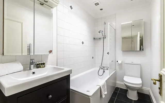 Beautiful Two Bed Abode Near Chelsea