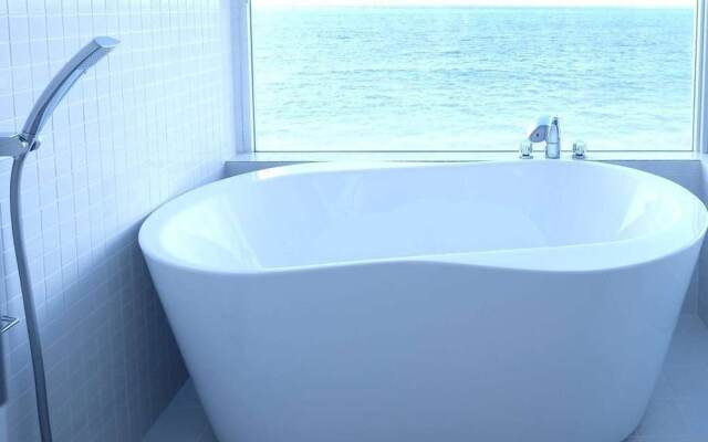 Beach Room