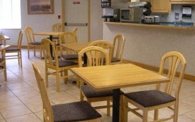 Whitewater Inn