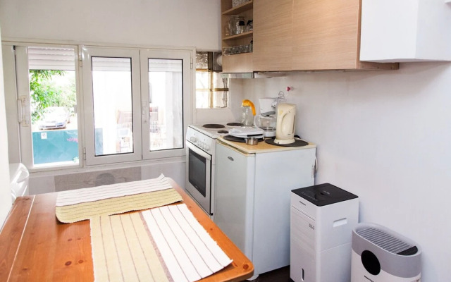 Cozy studio in keramikos