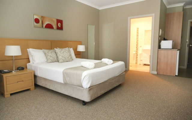 Centrepoint Apartments