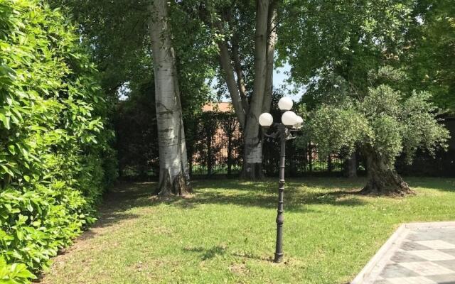 Villa Donatella Rooms & Apartments