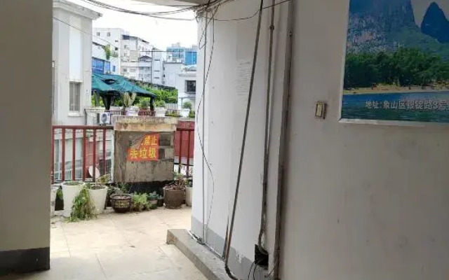 Fish House Youth Hostel