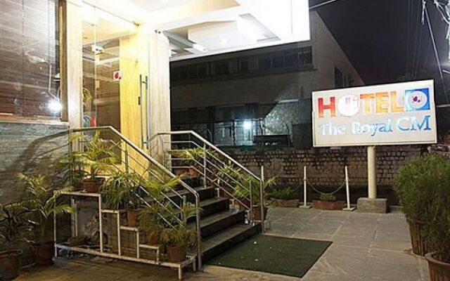 FabHotel Royal CM Bani Park