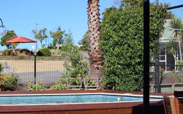 Pauanui Pines Motor Lodge