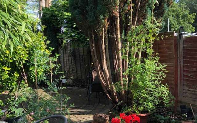 Double bedroom near Heathrow