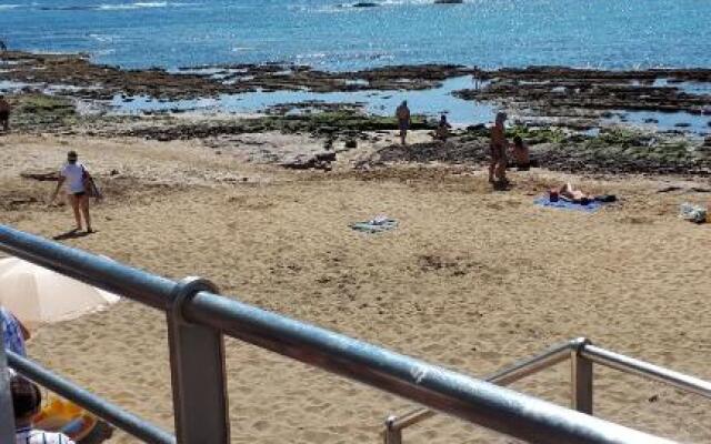 Apartamento amplio Canary Style, 1ªLinea Playa Canteras