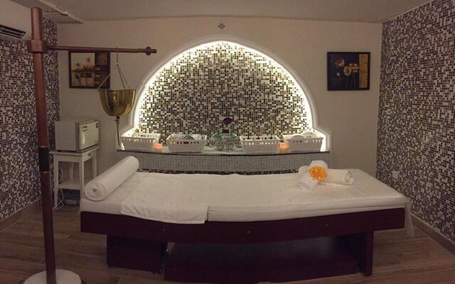 Lotaz hotel suites