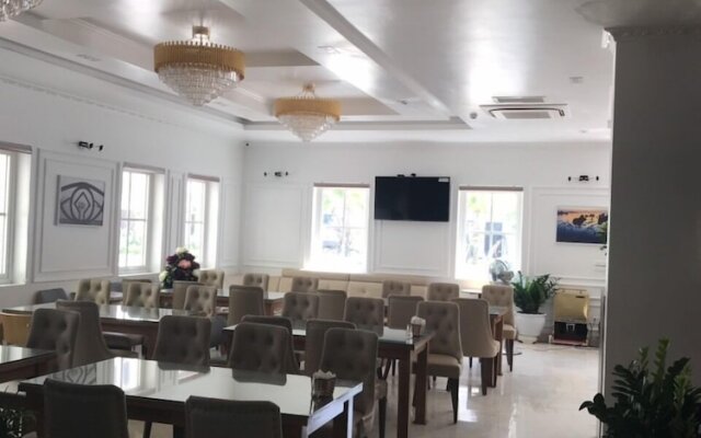 The Marine Hotel