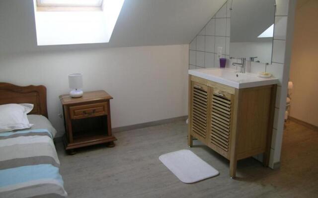 Gîte Urçay, 6 pièces, 8 personnes - FR-1-489-128