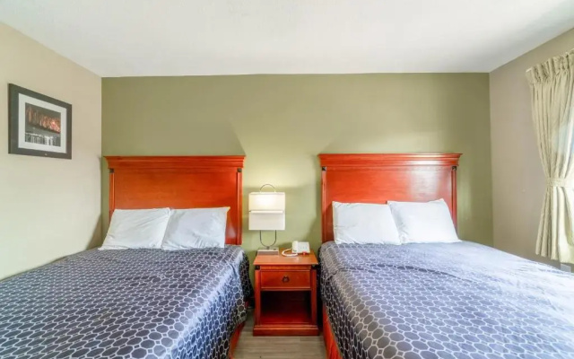 Deluxe Inn Miami, OK