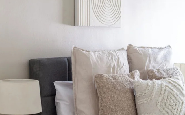 The Canonbury Apartment