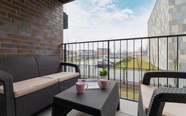 Studio Rakowicka by Renters