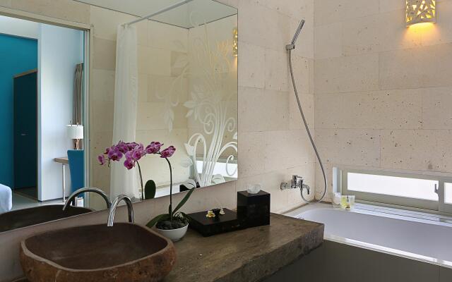 Garden Bay View Villas