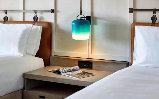 Westdrift Manhattan Beach, Autograph Collection by Marriott