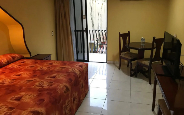 Grand Royal Tampico