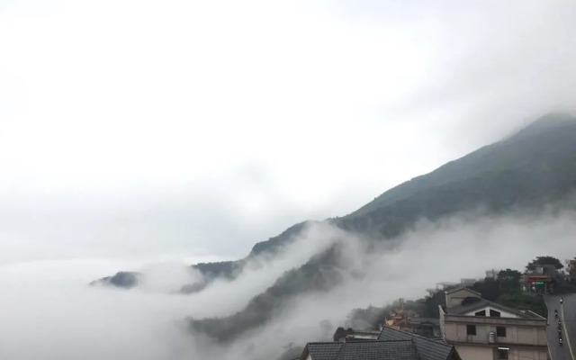 Ju jiu House