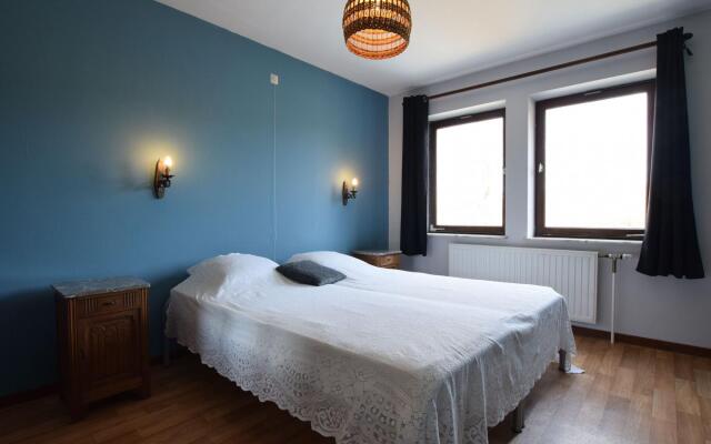 Holiday Home in Porcheresse Near Hiking Trails