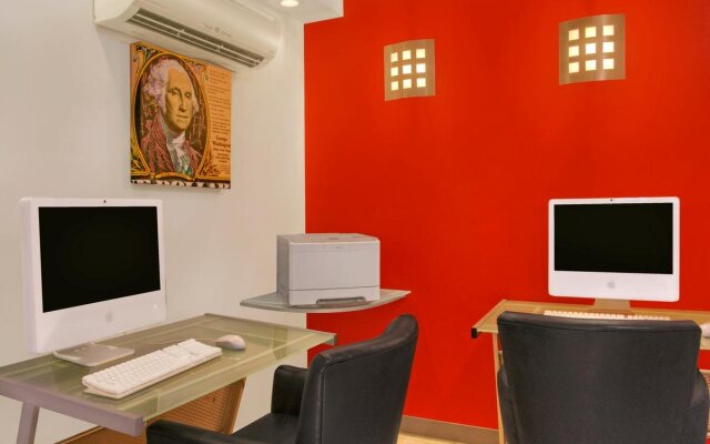 Kimpton George Hotel by IHG