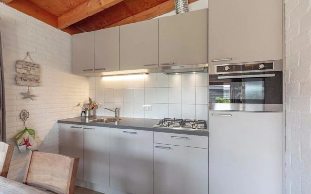 Bungalow in Callantsoog Near Sandy Beach