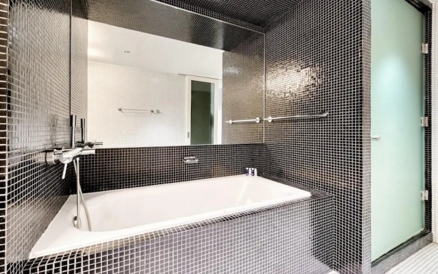 Luxurious Apt in Impressive Difc Tower