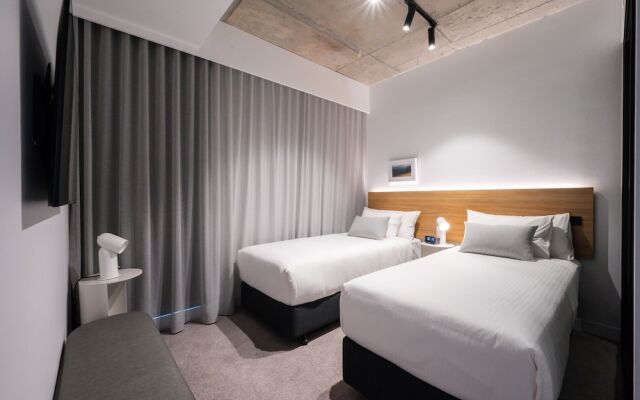 Nesuto Docklands Apartment Hotel