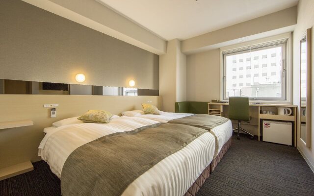 Super Hotel Lohas Honmachi Subwayline Yotsubashi Exit 24