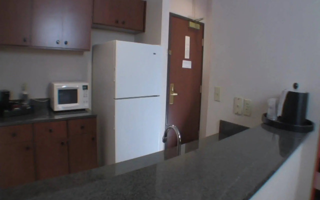 BEST WESTERN PLUS McKinney Inn & Suites