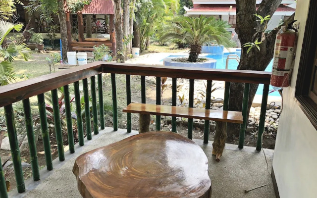 The Pelican's Resort