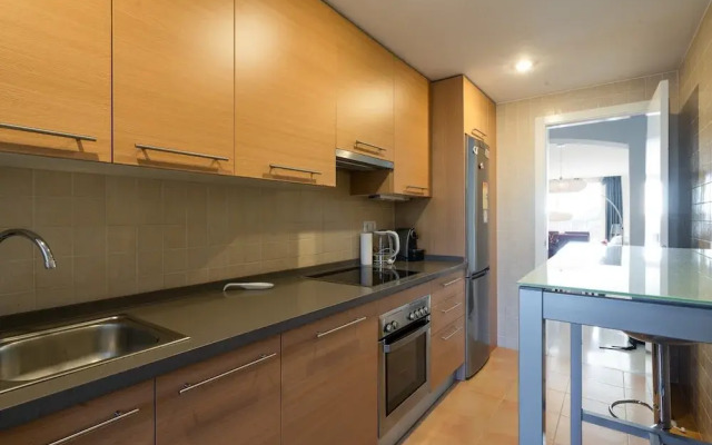 Beautiful Apartment With View