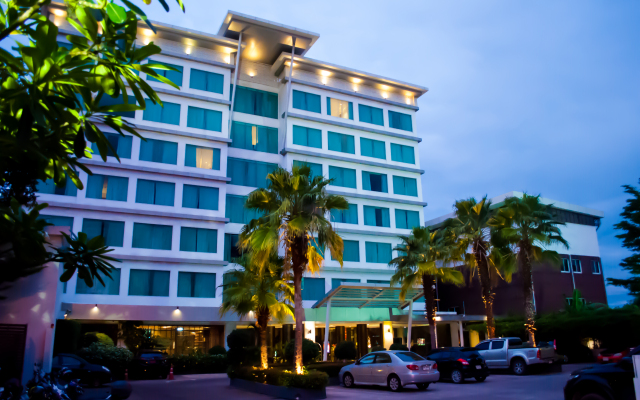 Signature Pattaya Hotel