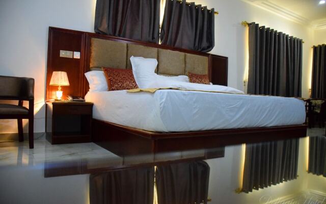 Dellagio Hotel