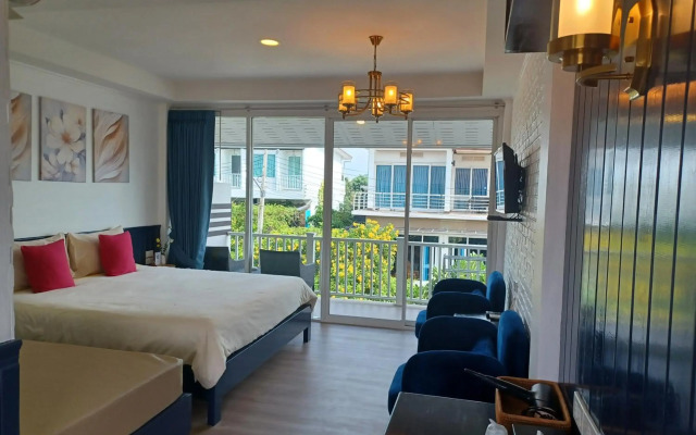 Koh Larn Riviera