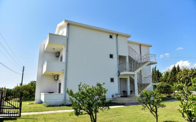 Sunrise house apartments