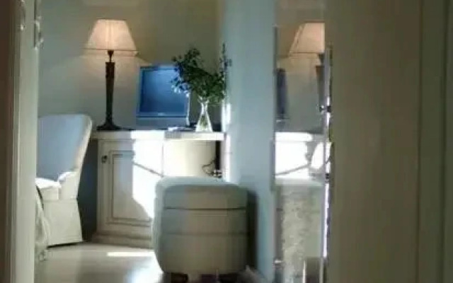 Отель Pyrgos Of Mystra